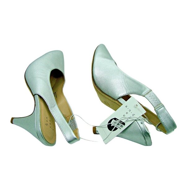 A New Day Nettie Silver Leather Pointed Toe Slingback Heels ACR68 Size 7 NWT - Picture 10 of 11